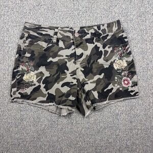 Royalty For Me Collection Camo Embroidered Women's Shorts Size 6